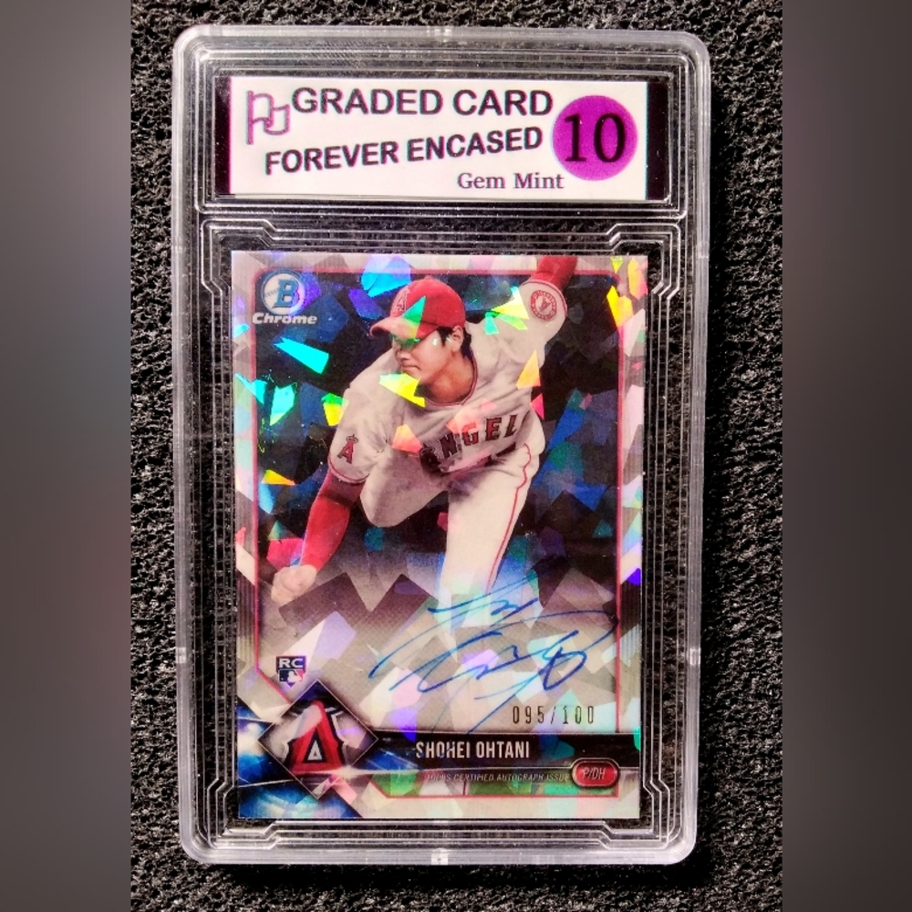 Shohei Ohtani Bowman Chrome Cracked Ice Autograph Baseball Rookie Card